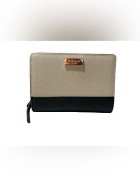 kate spade Two-Tone Black and Cream Zip Wallet